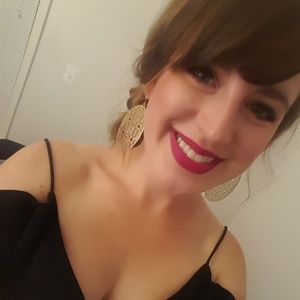 Meet your Posher, Therese